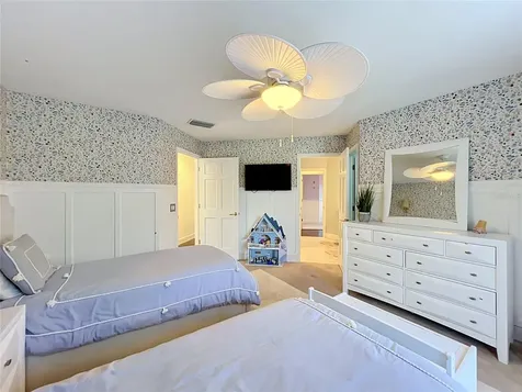 2204 Cairns Court Orlando FL 32835