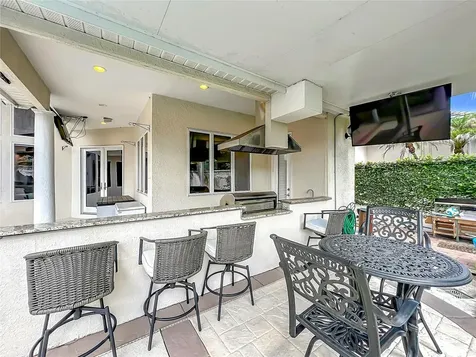 2204 Cairns Court Orlando FL 32835