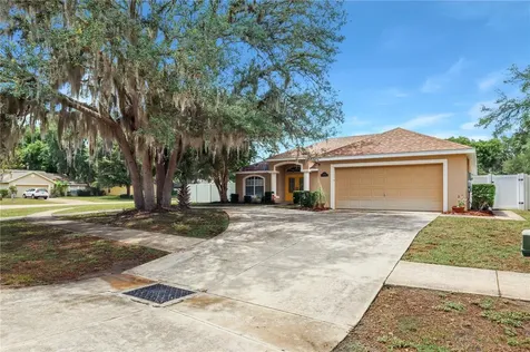 34224 Shadewood Circle Leesburg FL 34788