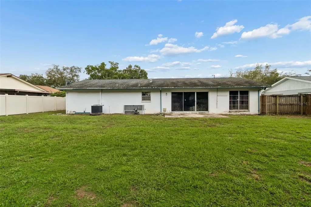 418 Dewolf Road Brandon FL 33511