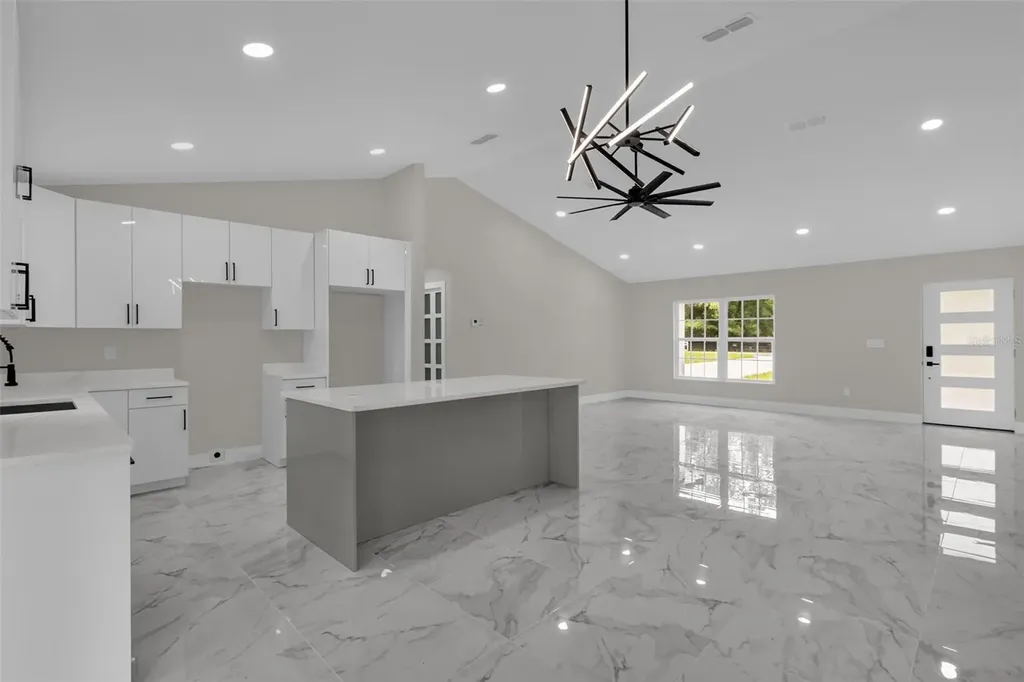 19060 SW 57th Place Dunnellon FL 34432