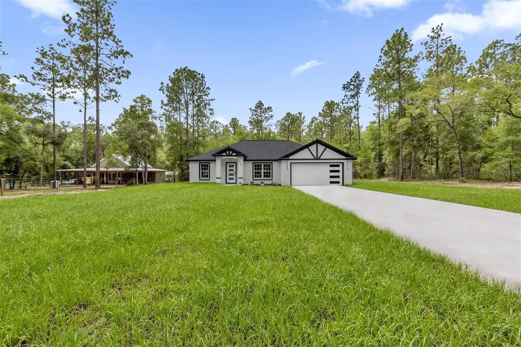 19060 SW 57th Place Dunnellon FL 34432
