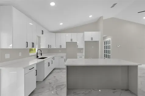 19060 SW 57th Place Dunnellon FL 34432