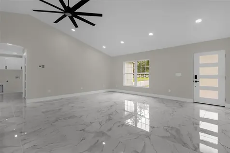 19060 SW 57th Place Dunnellon FL 34432
