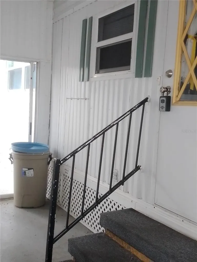 112 Palm Drive Eustis FL 32726