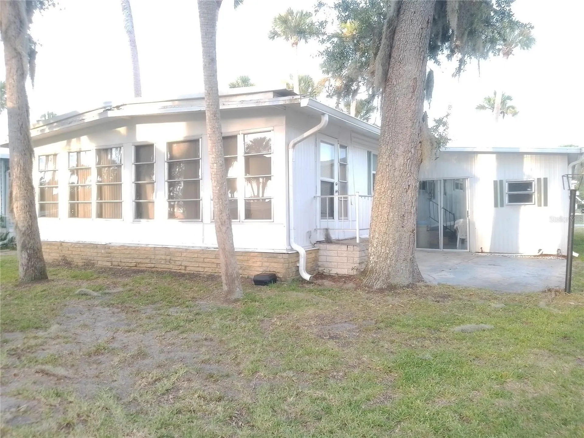 112 Palm Drive Eustis FL 32726