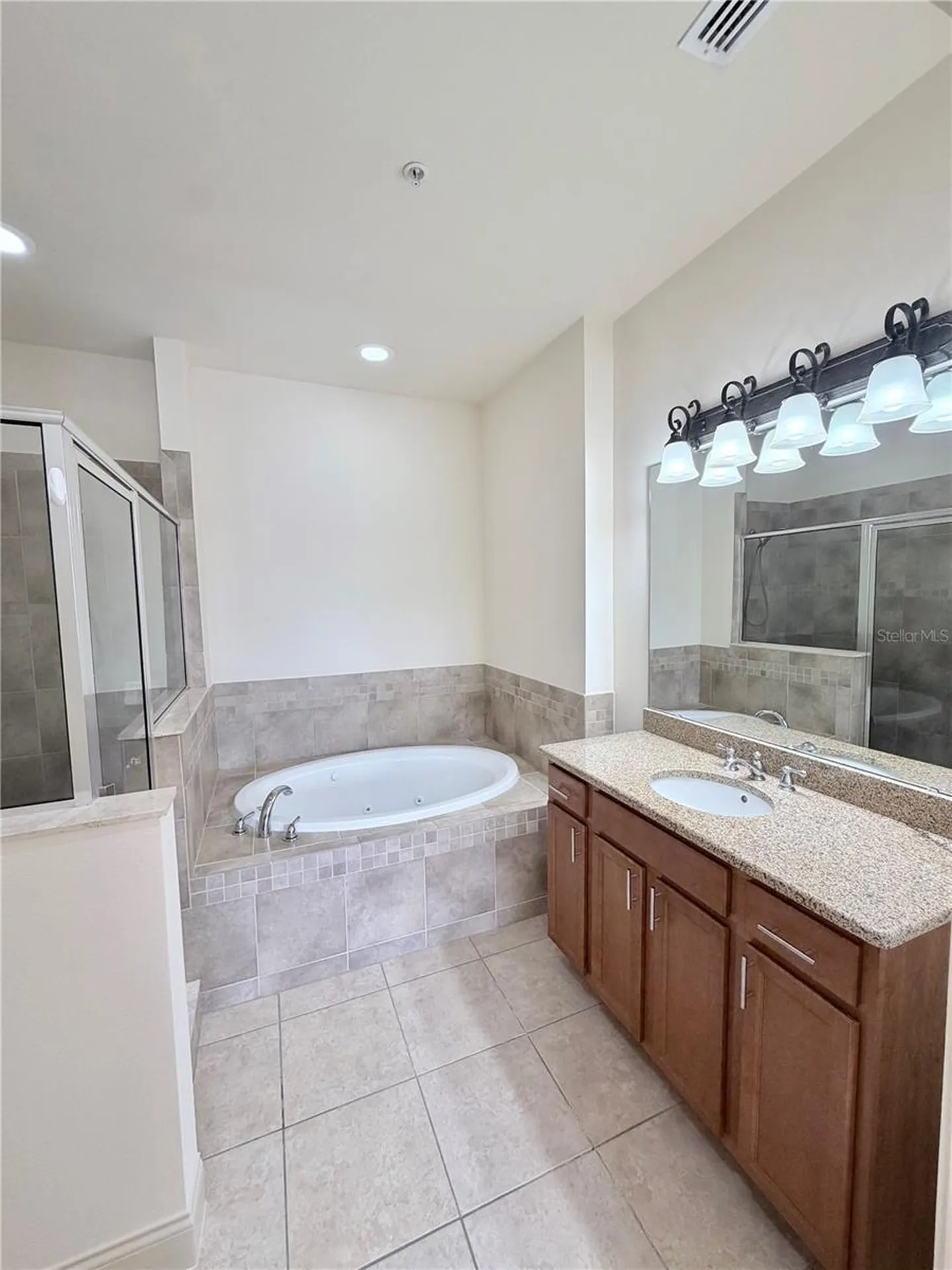 2404 Bella Vista Drive Davenport FL 33897