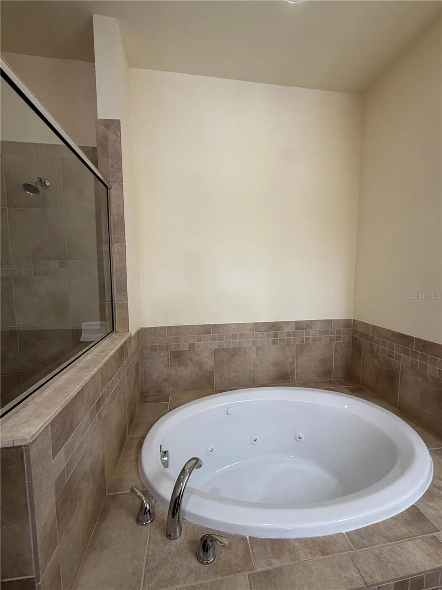2404 Bella Vista Drive Davenport FL 33897