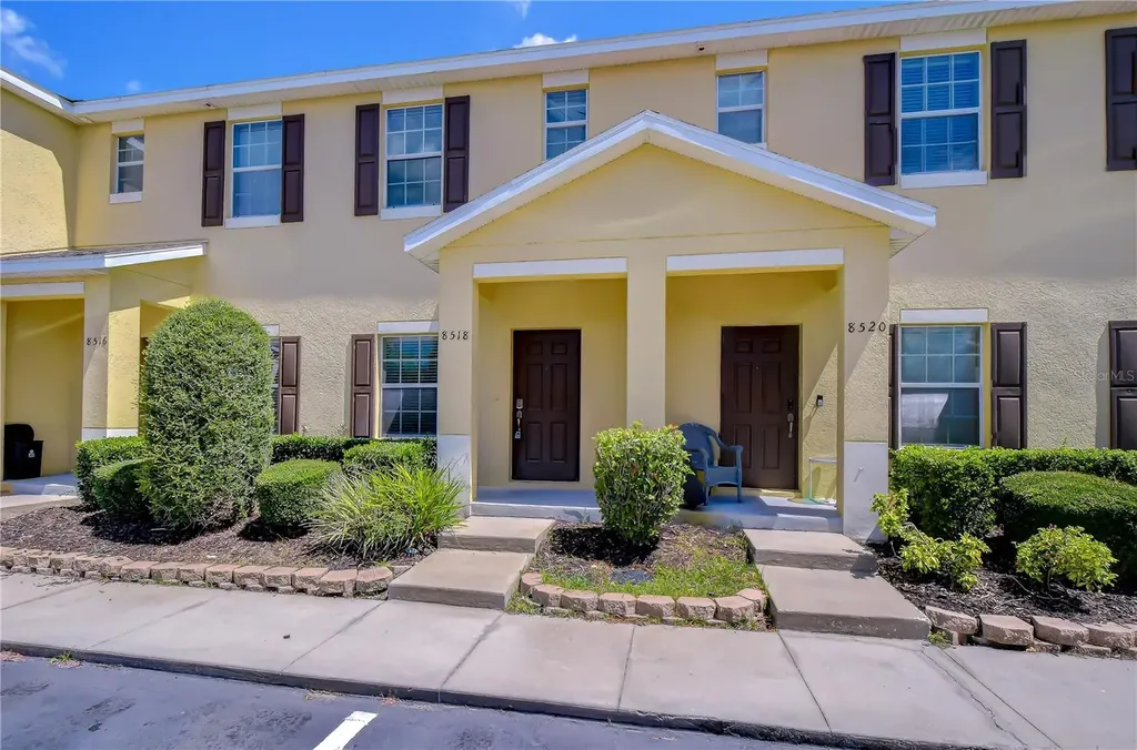 8518 Gablebend Way Tampa FL 33647