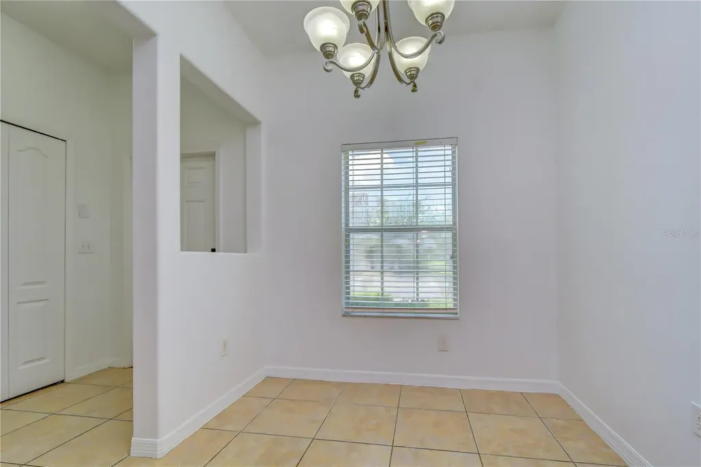 8518 Gablebend Way Tampa FL 33647