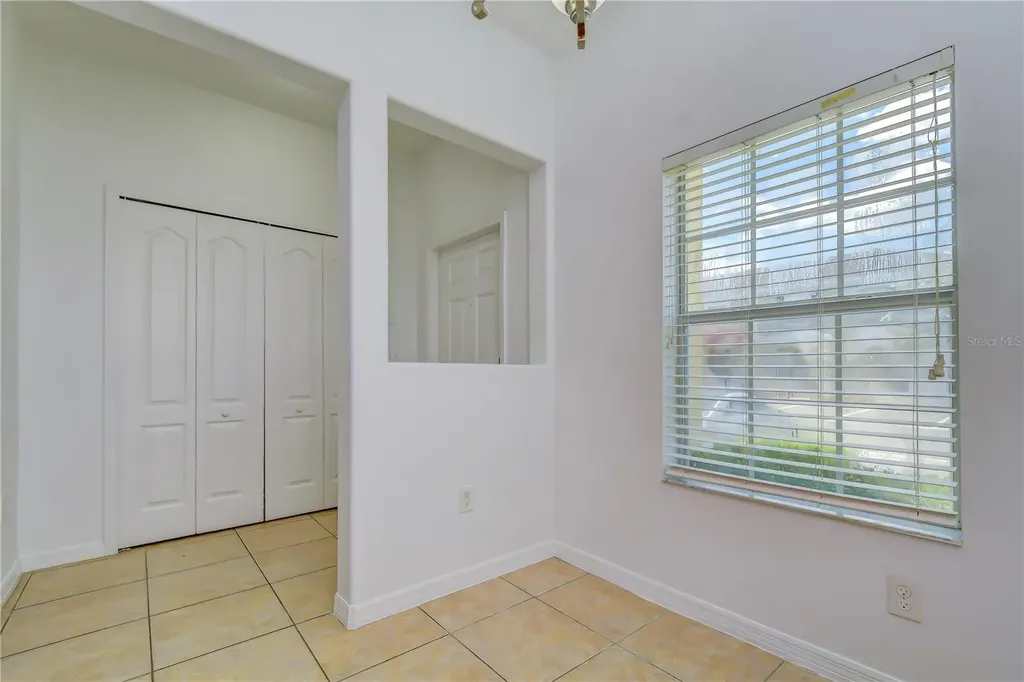 8518 Gablebend Way Tampa FL 33647
