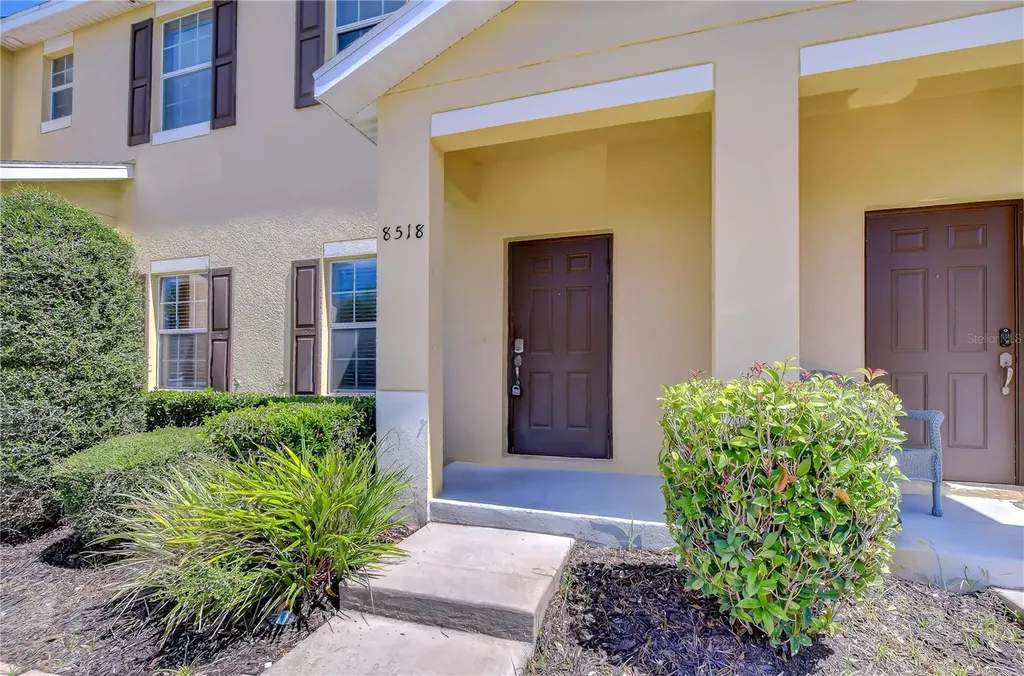 8518 Gablebend Way Tampa FL 33647