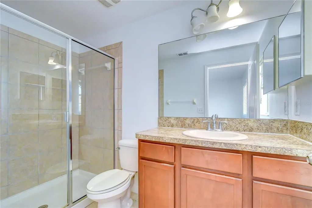 8518 Gablebend Way Tampa FL 33647