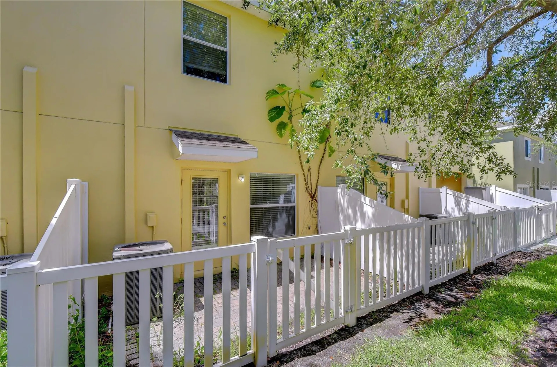 8518 Gablebend Way Tampa FL 33647