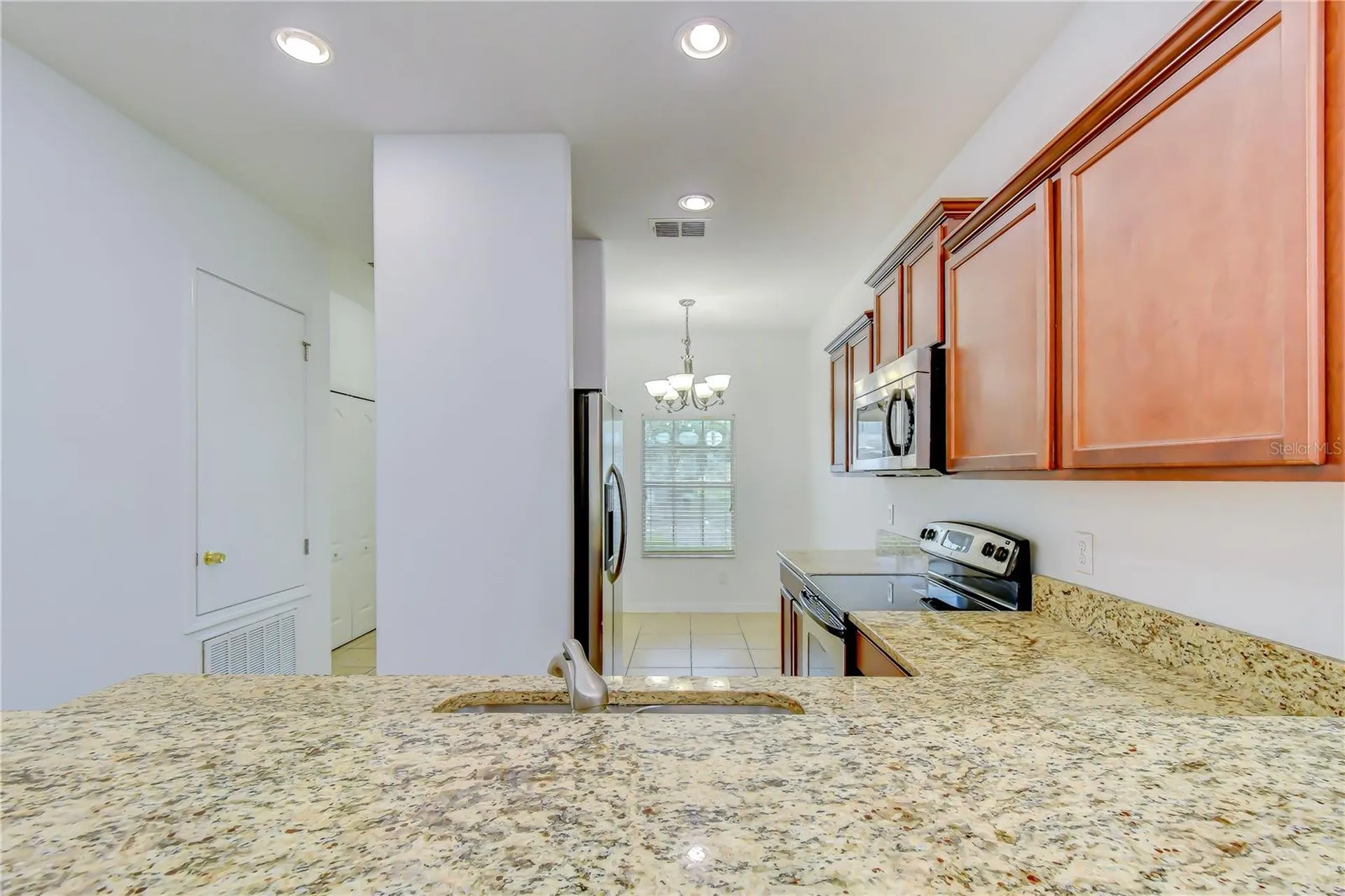 8518 Gablebend Way Tampa FL 33647
