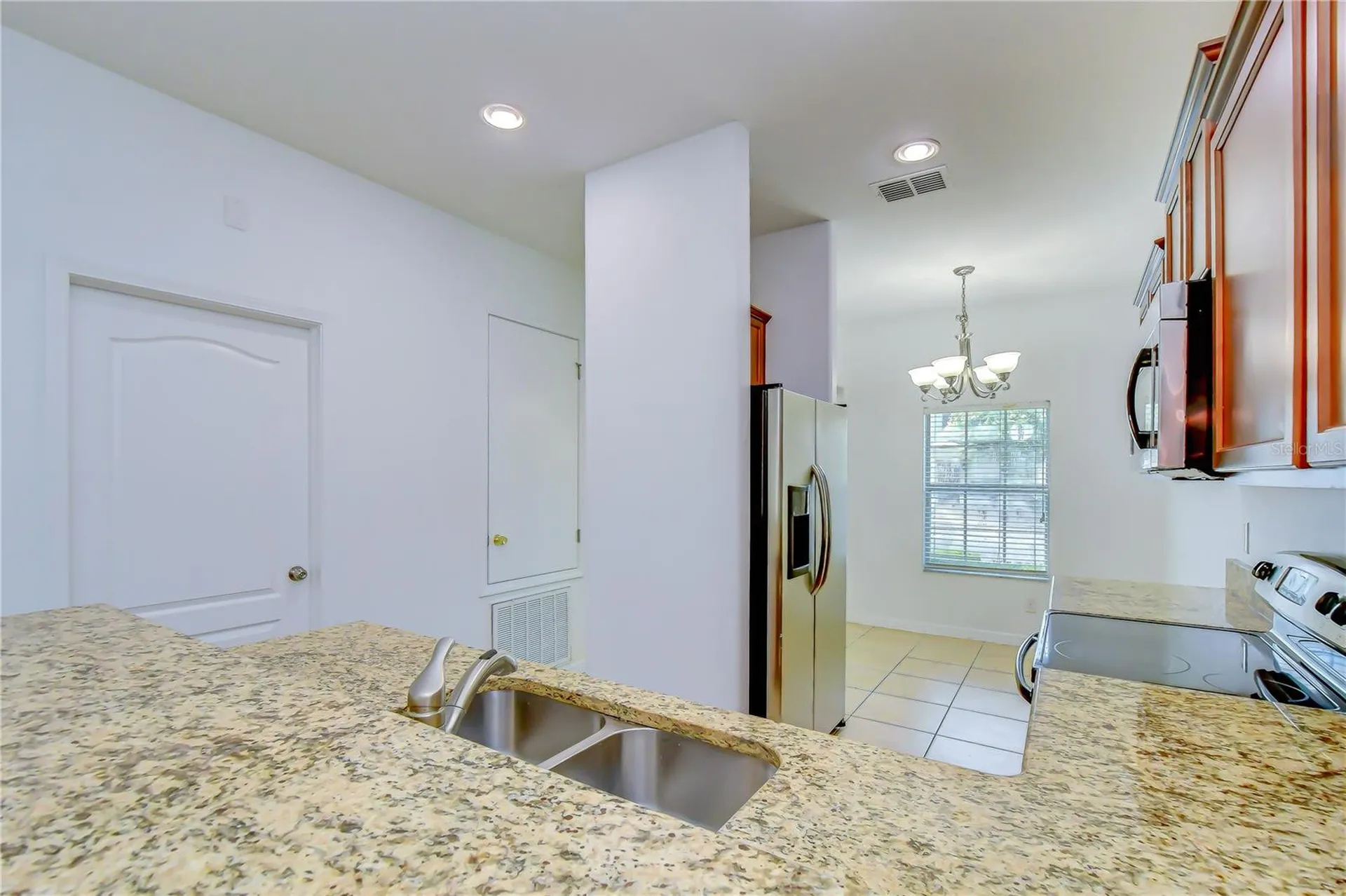 8518 Gablebend Way Tampa FL 33647