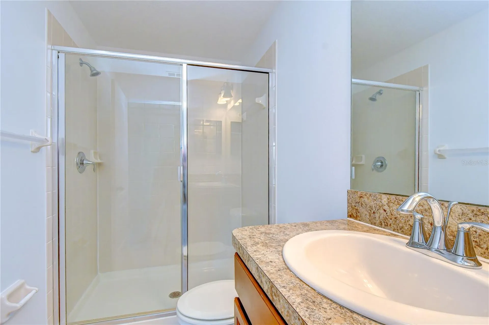 8518 Gablebend Way Tampa FL 33647
