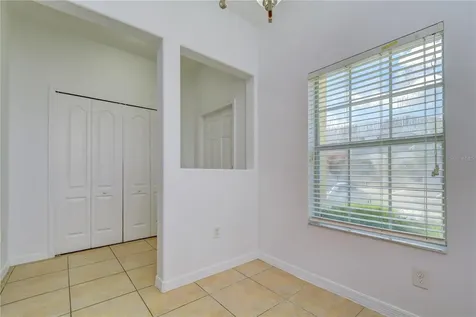 8518 Gablebend Way Tampa FL 33647