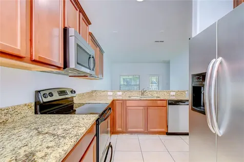 8518 Gablebend Way Tampa FL 33647