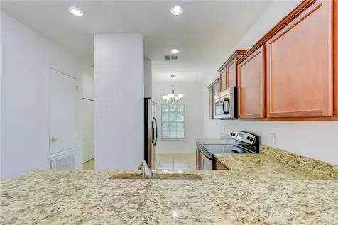 8518 Gablebend Way Tampa FL 33647