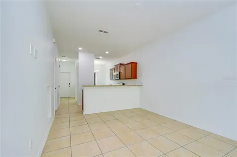 8518 Gablebend Way Tampa FL 33647