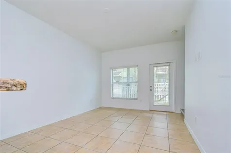 8518 Gablebend Way Tampa FL 33647