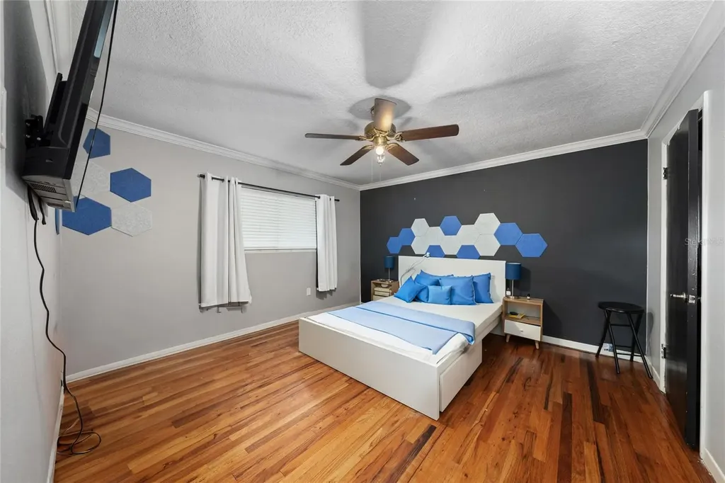 320 Lakeview Street Orlando FL 32804