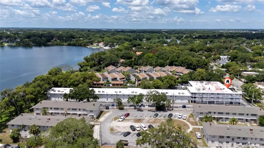 320 Lakeview Street Orlando FL 32804