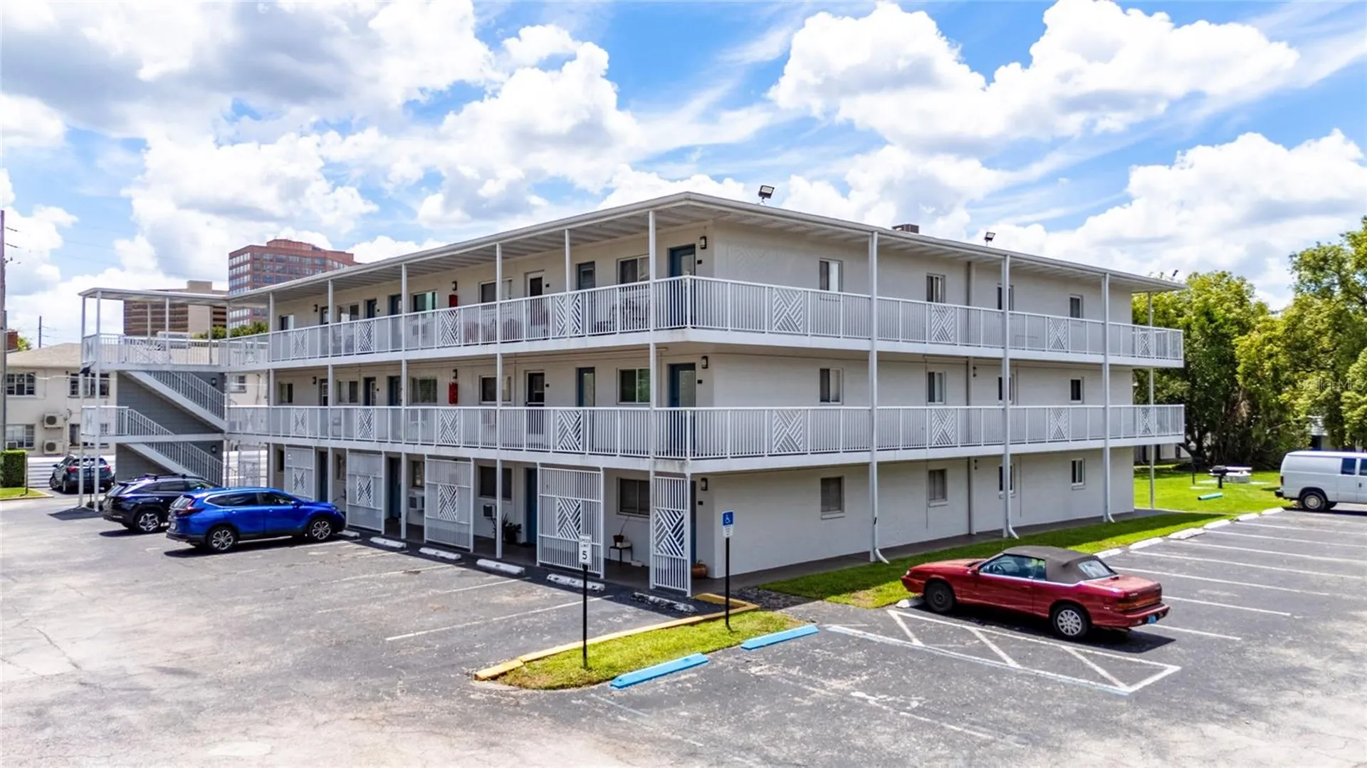 320 Lakeview Street Orlando FL 32804