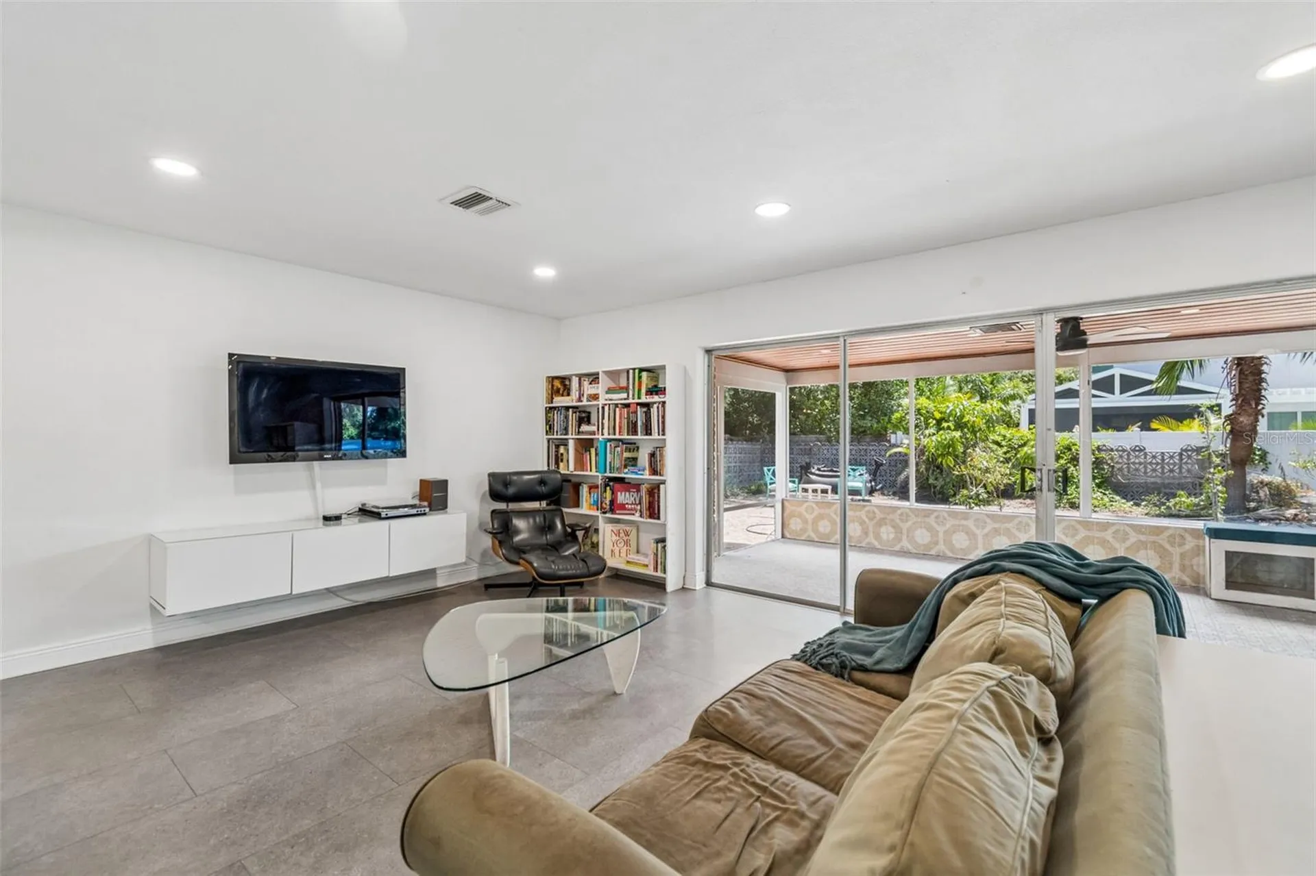 1512 S Richard Avenue Tampa FL 33629