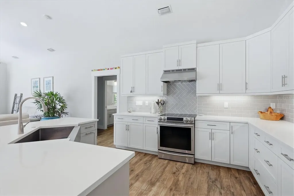 4575 Satinleaf Lane Sarasota FL 34241