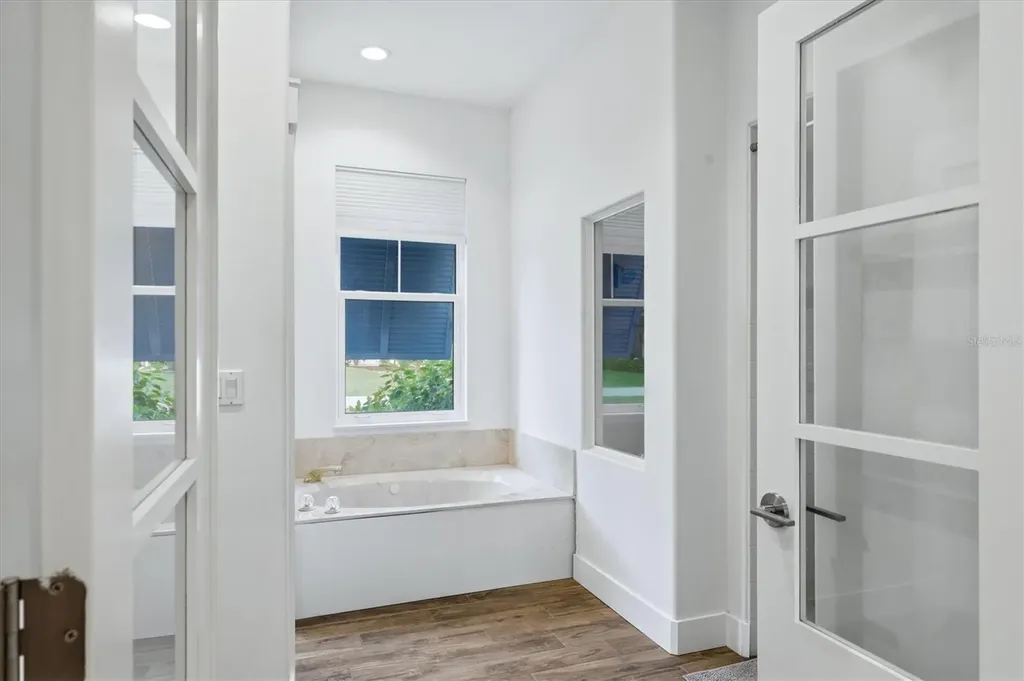4575 Satinleaf Lane Sarasota FL 34241