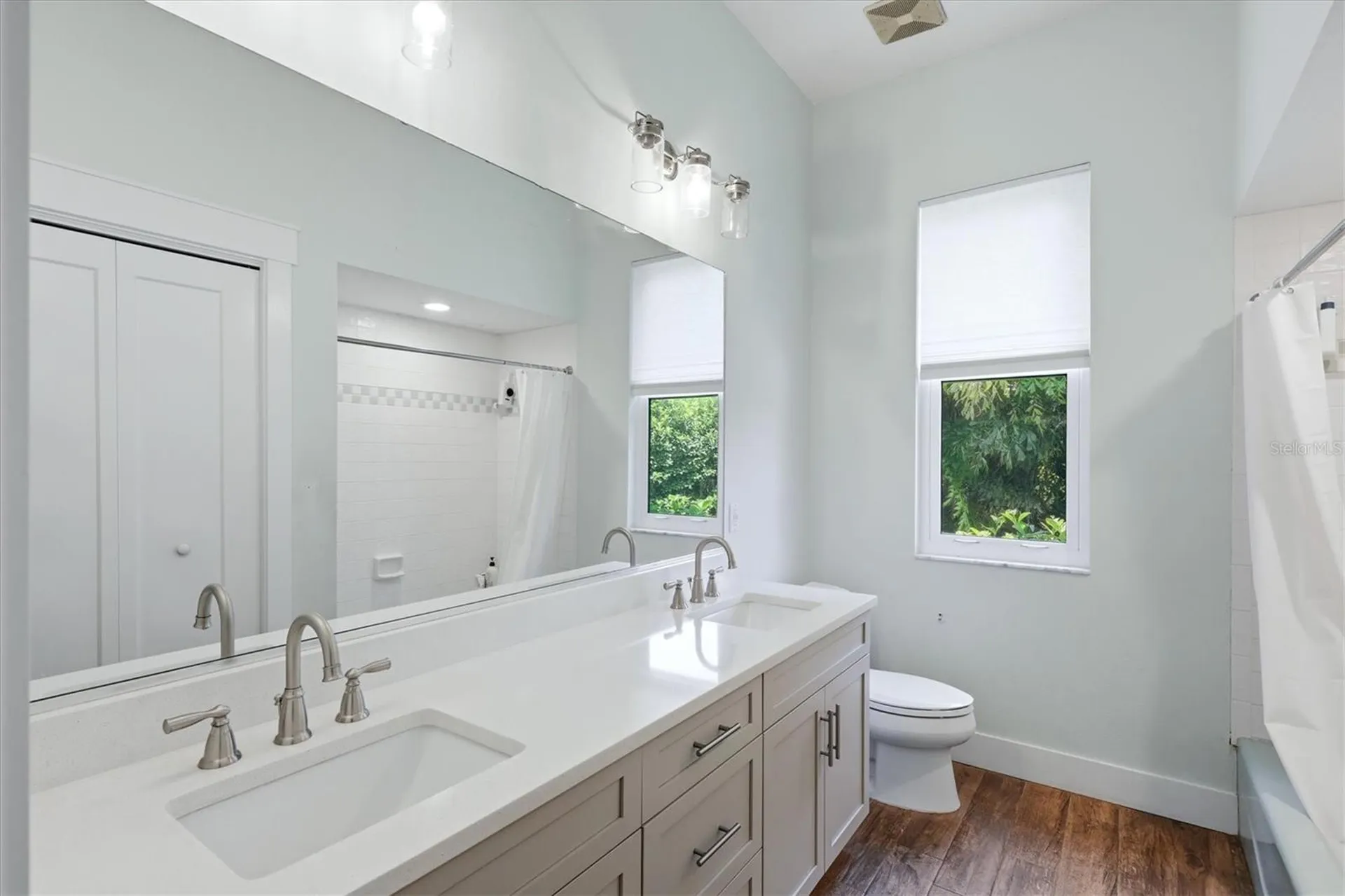 4575 Satinleaf Lane Sarasota FL 34241