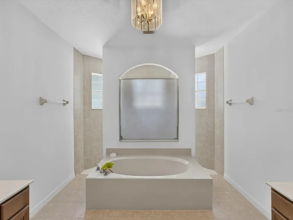 2275 Rambling Oaks Way Kissimmee FL 34746