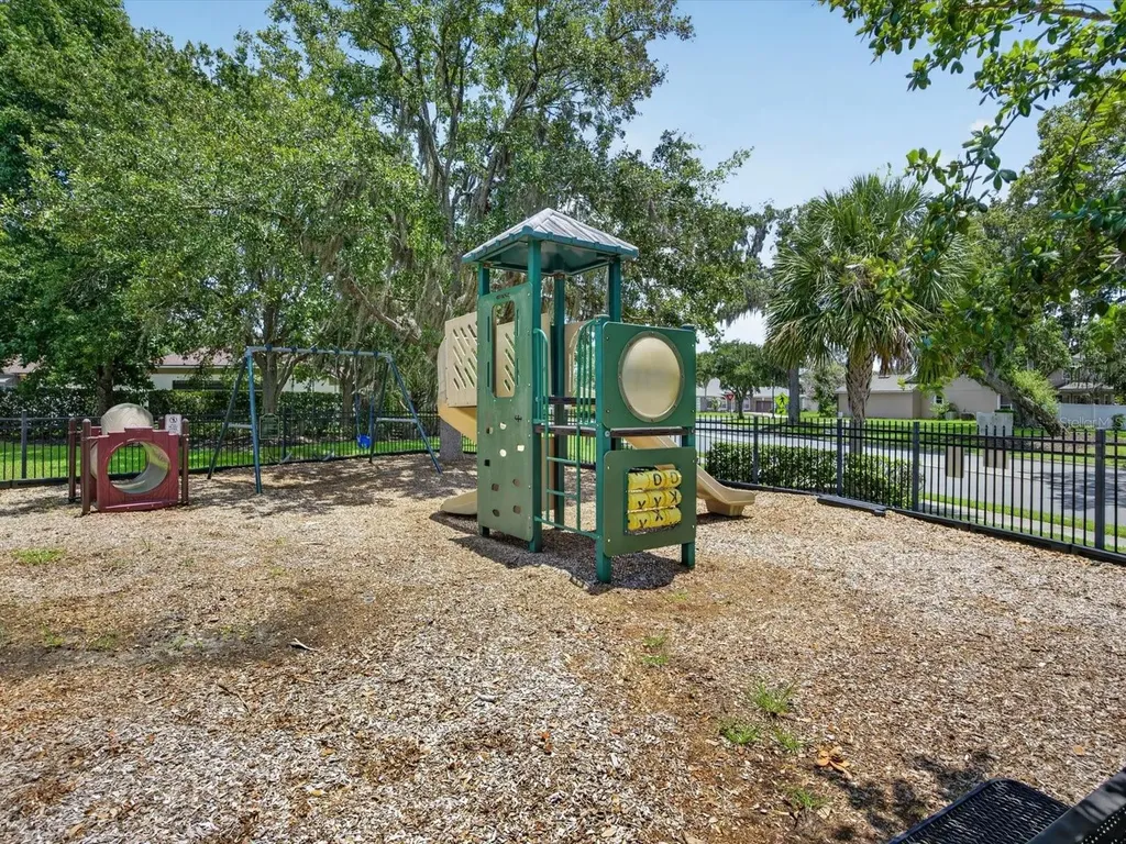 2275 Rambling Oaks Way Kissimmee FL 34746