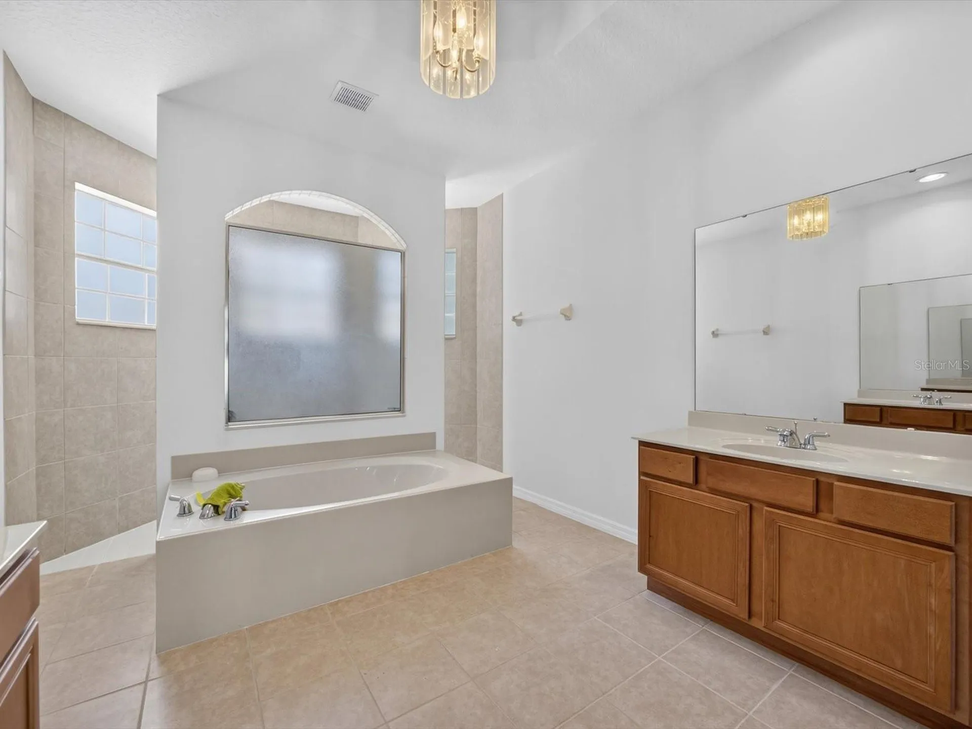 2275 Rambling Oaks Way Kissimmee FL 34746