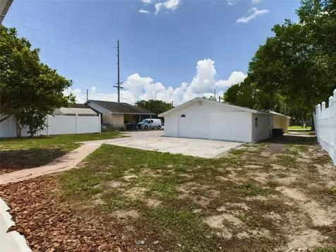617 Lime Auburndale FL 33823