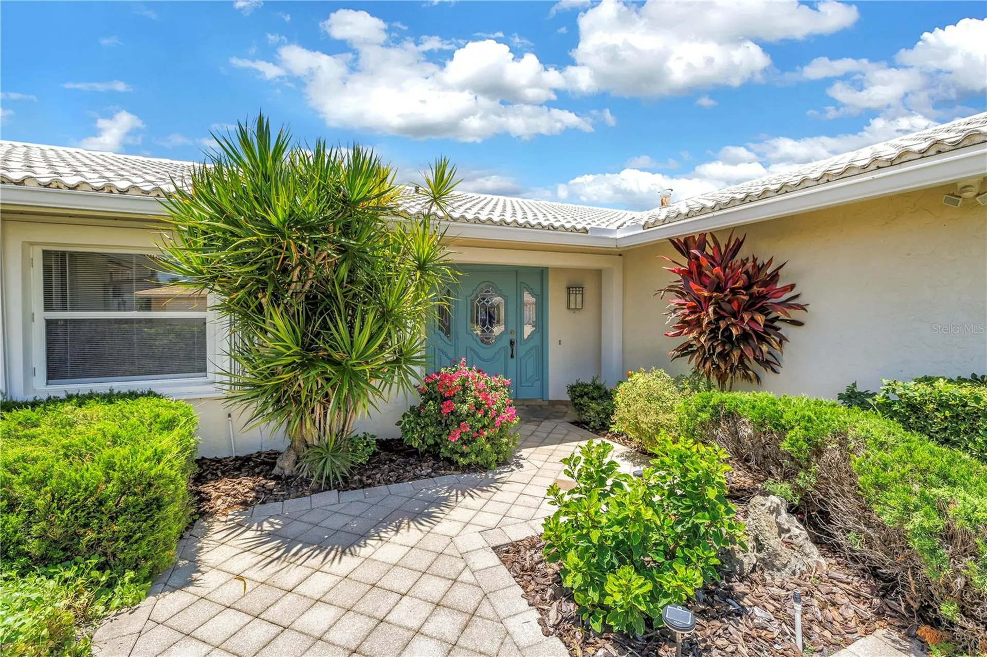 2067 Massachusetts Avenue NE St Petersburg FL 33703