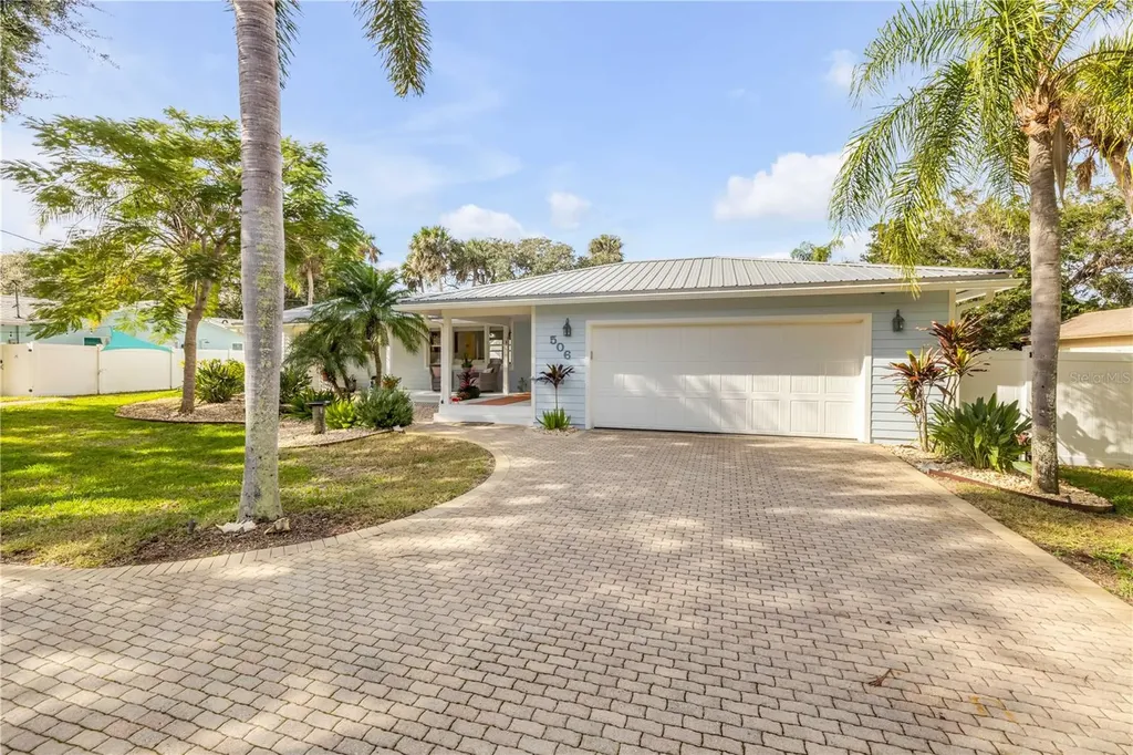 506 Yupon Avenue New Smyrna Beach FL 32169