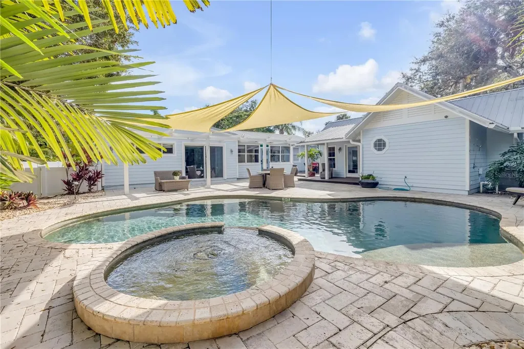 506 Yupon Avenue New Smyrna Beach FL 32169
