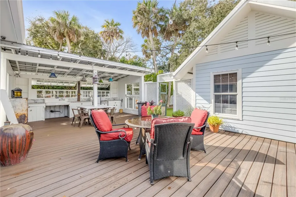506 Yupon Avenue New Smyrna Beach FL 32169