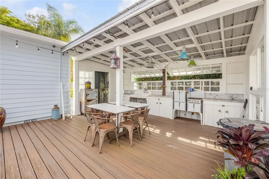 506 Yupon Avenue New Smyrna Beach FL 32169