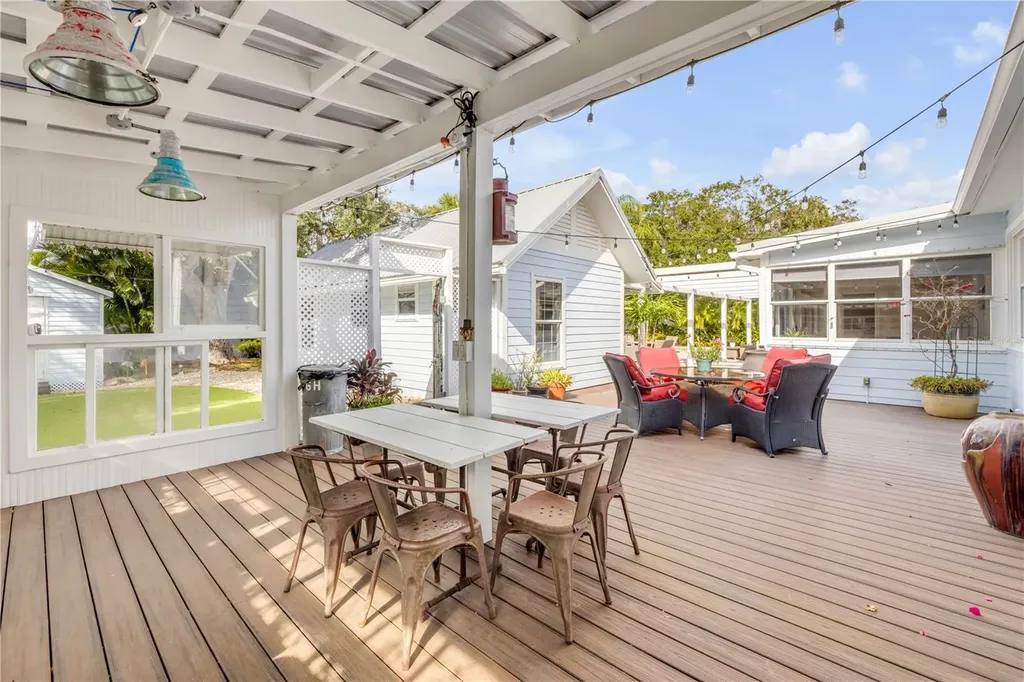 506 Yupon Avenue New Smyrna Beach FL 32169