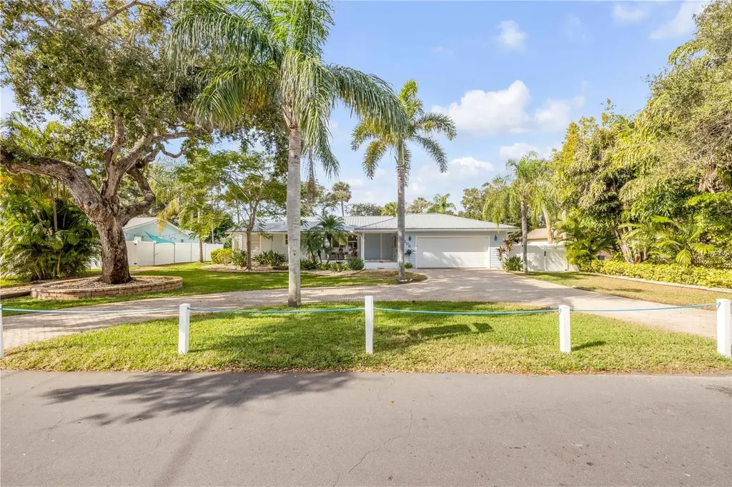 506 Yupon Avenue New Smyrna Beach FL 32169