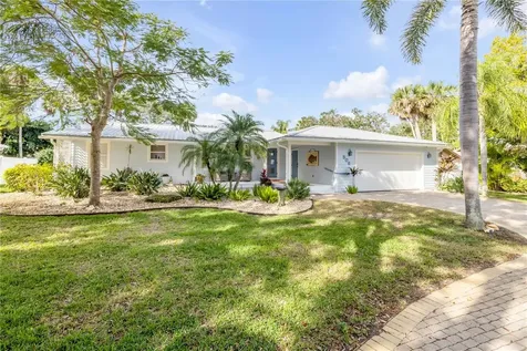 506 Yupon Avenue New Smyrna Beach FL 32169