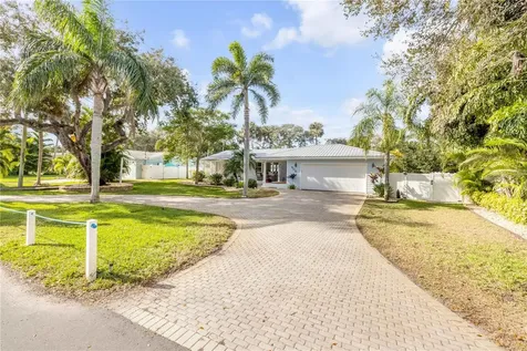506 Yupon Avenue New Smyrna Beach FL 32169