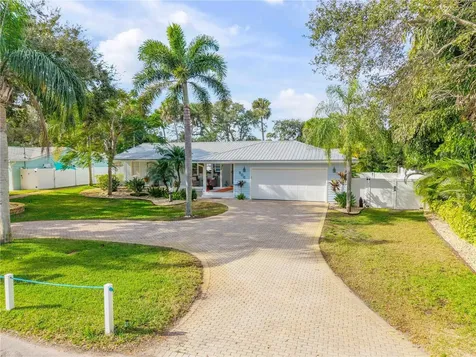 506 Yupon Avenue New Smyrna Beach FL 32169
