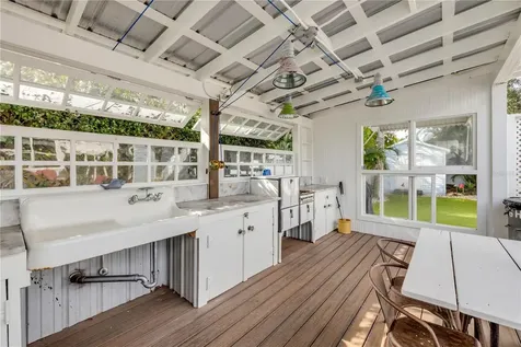 506 Yupon Avenue New Smyrna Beach FL 32169