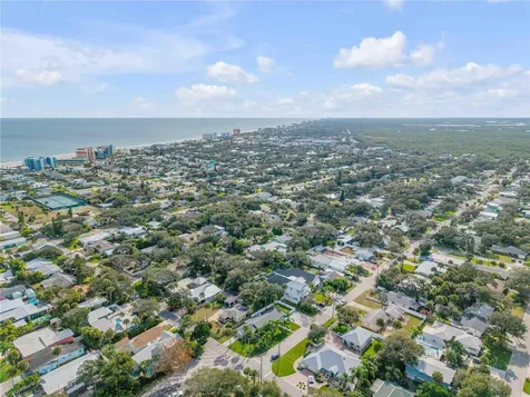 506 Yupon Avenue New Smyrna Beach FL 32169