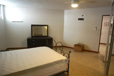185 Calle Pine Grove Carolina PR 00979